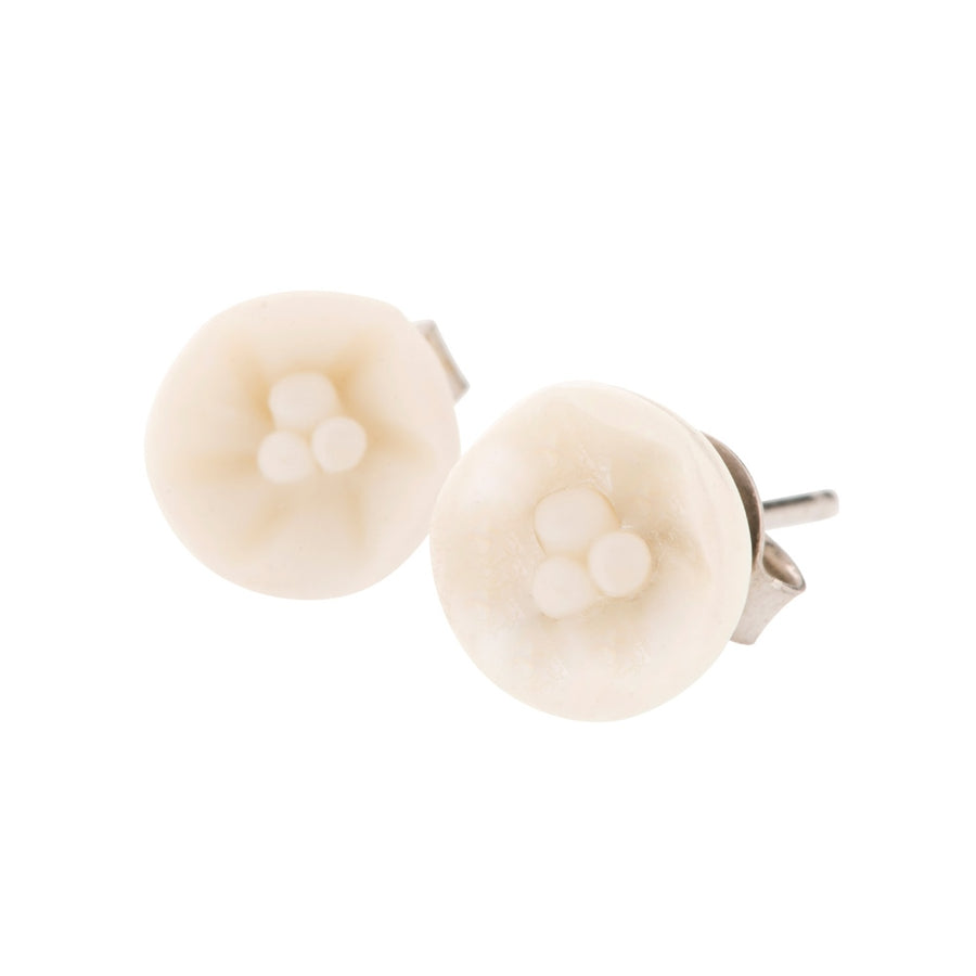 Belleek Classic Jewellery Moonflower Earrings (Mother of Pearl) *AVAILABLE ONLY IN USA*