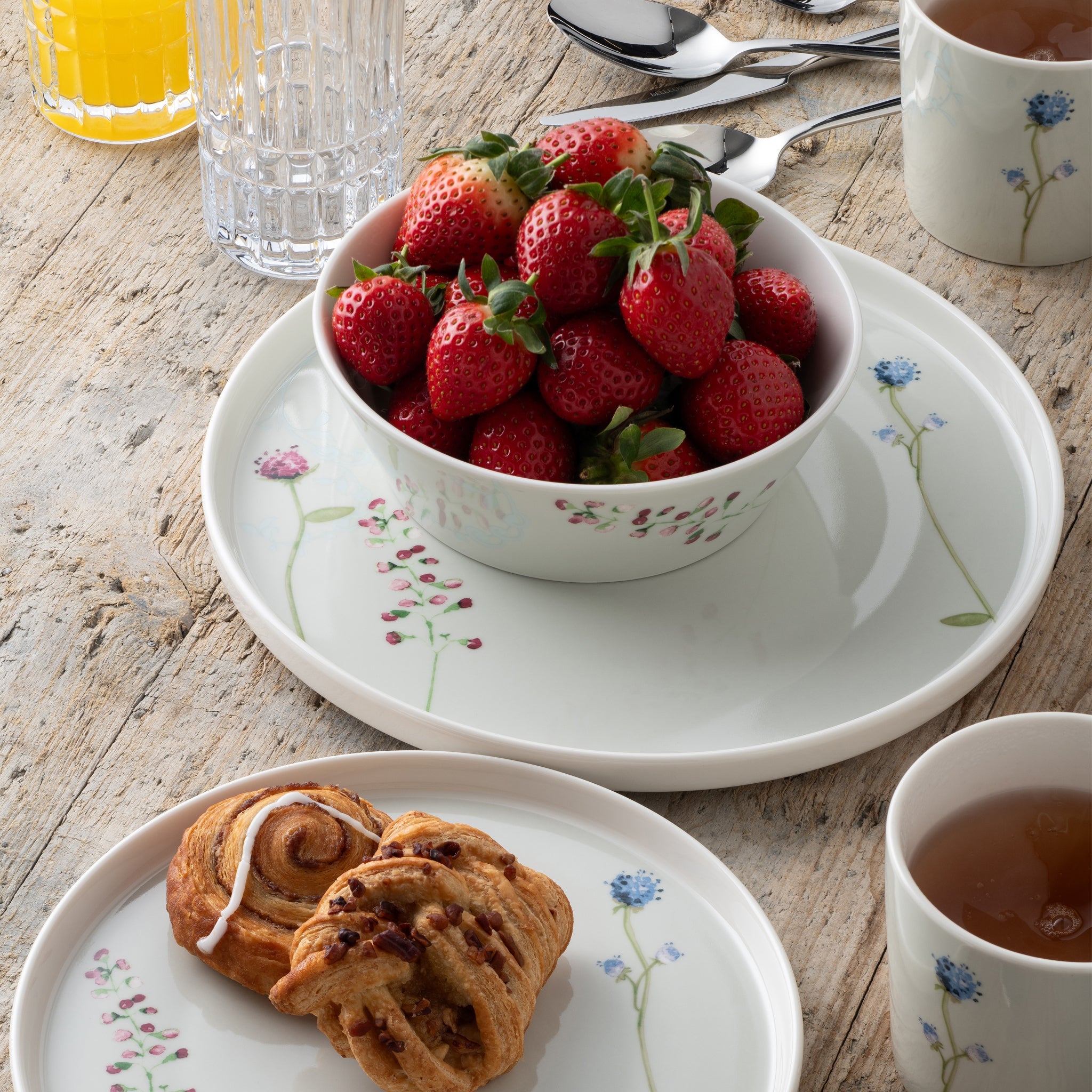 aynsley 4点セット Aynsley Camille Pale Jade 12 Piece Set – Belleek Pottery